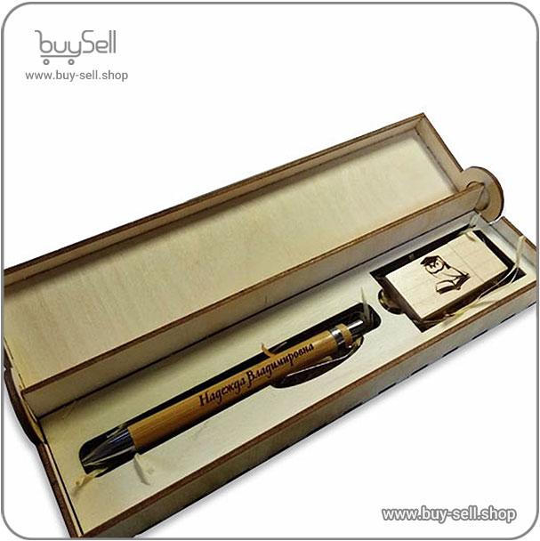 Laser cut design for a wooden pen box Code 111