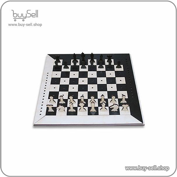 Laser cutting pattern for a chessboard